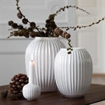 Hammershøi vaser og lysestage hvid fra Kähler - Tinashjem